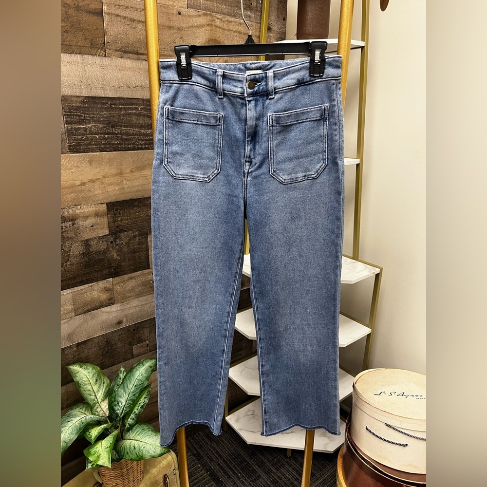 Faherty Light Wash Stretch Terry Patch Pocket Den… - image 1